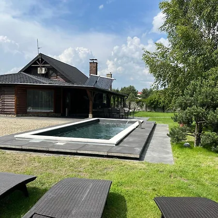 Dom Przy Lesie Casa de Férias Godnowa